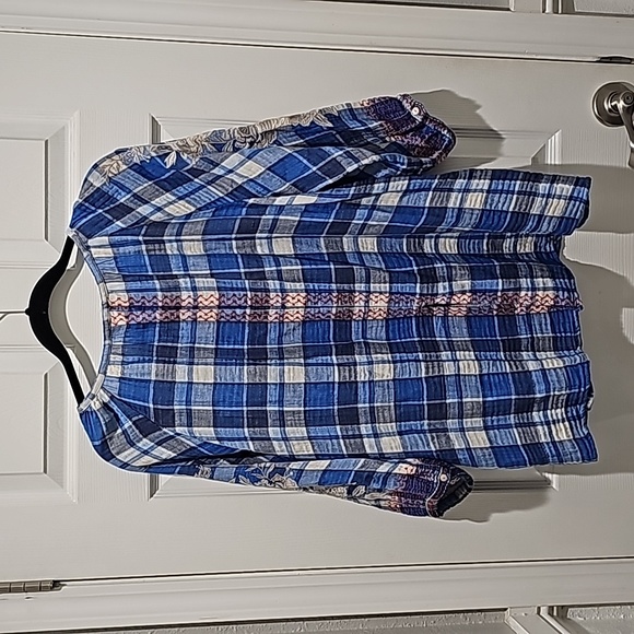 Johnny Was Workshop Surya Split Back Embroidered Top Size M - Picture 8 of 8